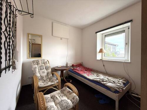 Zimmer 4 - 