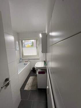 Bad_1.OG_Rechts_WE_4 (2) - 