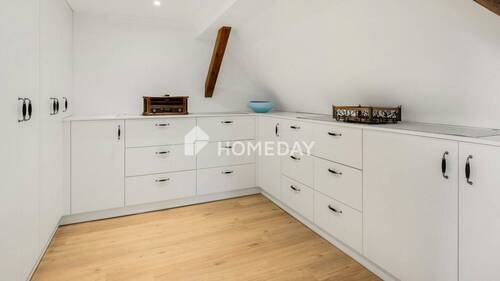 1. OG Ankleidezimmer 1 - 