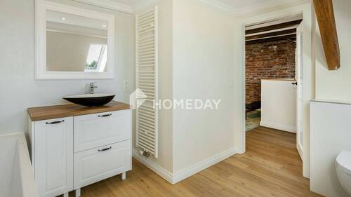 1. OG Badezimmer 2 - 