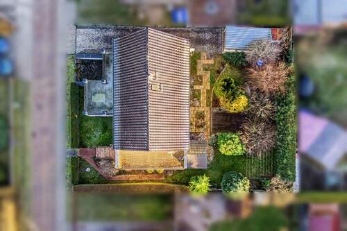 Flurstu?cksgrenzen - 5 Zimmer Einfamilienhaus in Ducherow