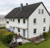 Solides Zweifamilienhaus mit großem Baugrundstück und Ausbaureserve - Durlangen