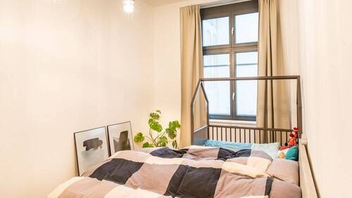 Schlafzimmer.jpg - 