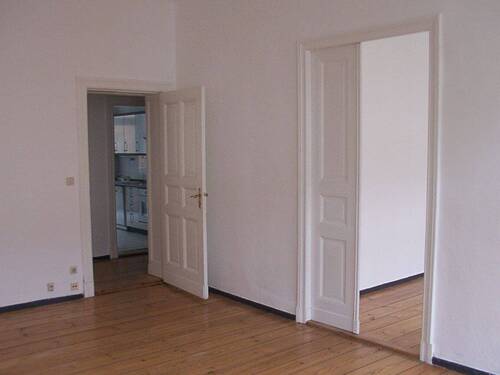 Wohnzimmer 03.JPG - 3 Zimmer Etagenwohnung zum Kaufen in Berlin