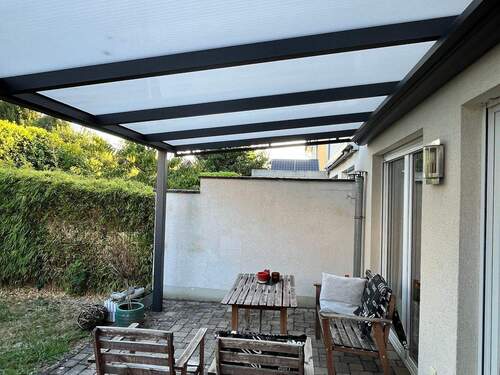 überdachte Terrasse - 