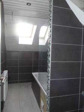 Wohnung im DG - Bad - 