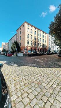 25-04-008b - 3 Zimmer Etagenwohnung zum Kaufen in Rostock