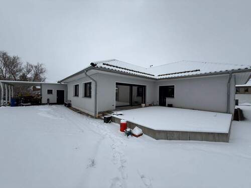 Rückansicht - 4 Zimmer Einfamilienhaus in Uthleben