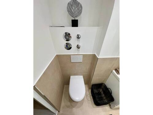 WC - 