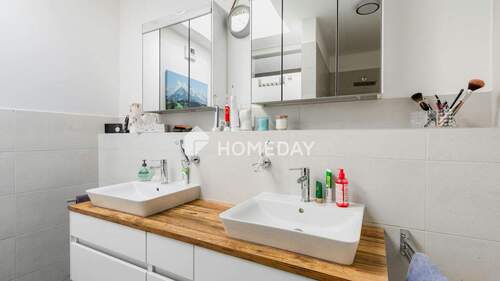 Badezimmer 1 - 