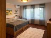 Schlafzimmer 1 mit Klima EG - 