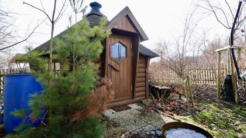 Grillhütte im Garten - 