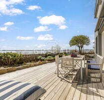 Traumhaus mit Beach-Feeling! Familienhaus mit Elbblick, Doppelgarage und Energieeffizienzklasse A - Hamburg Blankenese
