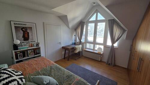 Zimmer 2 - 