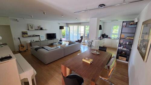 Wohnzimmer - 3 Zimmer Etagenwohnung in Frankfurt