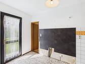 Küche mit Zugang zum Garten - 6 Zimmer Einfamilienhaus in Sinspelt