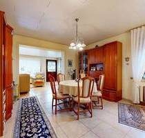 PHI AACHEN - 6-Parteien-Haus mit gepflegtem Außenbereich - beste Anbindung in Jülich-Koslar!