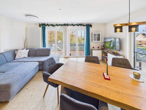 Wohn- und Esszimmer OG - 