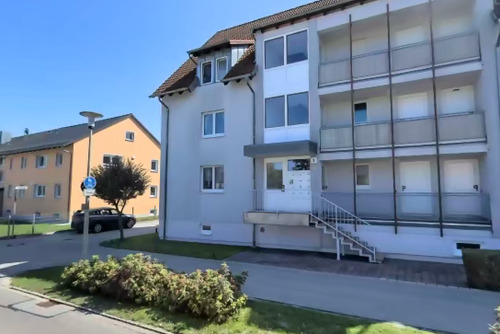 Wohnung Badstr Straßenansicht - 4 Zimmer Etagenwohnung zur Miete in Pleinfeld