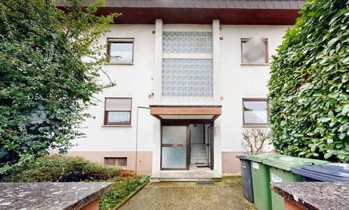 Ansicht - ~~ GEPFLEGTE DREI ZIMMER WOHNUNG MIT BALKON, KELLERRAUM UND GARAGE ~~