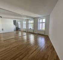 Ab Sofort: Repräsentative und moderne Büroräumlichkeiten über zwei Etagen in bester Lage! - Berlin Mitte