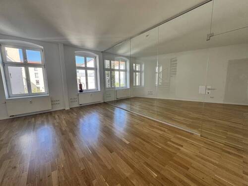 Büro untere Etage (2. OG) - 