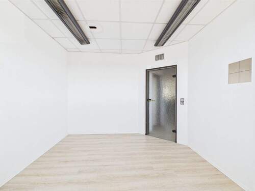 Büro 3 - 
