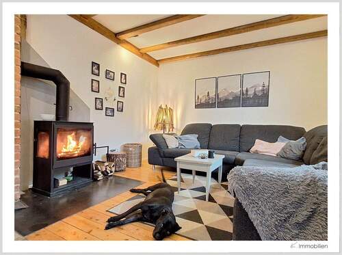 1.jpg - Das Familienheim mit ländlich-modernem Wohnambiente und Ausbaupotential