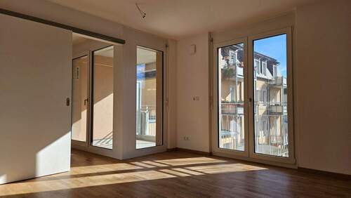 Wohnbereich - 1 Zimmer Etagenwohnung zum Kaufen in Dresden