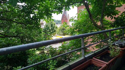 Aussicht - Sehr gepflegte 3-Zimmer Altbauwohnung mit Balkon