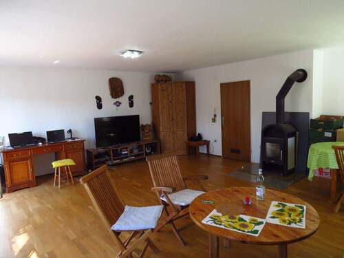 Wohnzimmer 1 - Mehrfamilienhaus, Wohnhaus mit 201,00 m&sup2; in Lauf an der Pegnitz zum Kaufen