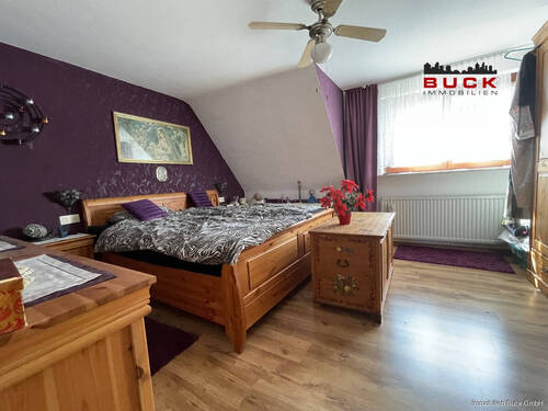 Schlafzimmer im OG - 