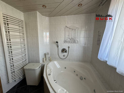 Whirlpool-Badewanne - 