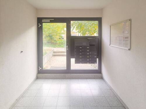 Eingangsbereich - 2 Zimmer Etagenwohnung zum Kaufen in Leipzig