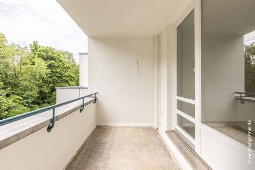 Weitere Aufnahme der Loggia - 