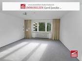 Titelbild_Portale - Baden-Baden, gut geschnittene Vier-Zimmer-Wohnung mit Balkon, Garten u. Garage!