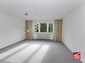Wohn-Esszimmer - 4 Zimmer Etagenwohnung zum Kaufen in Baden-Baden