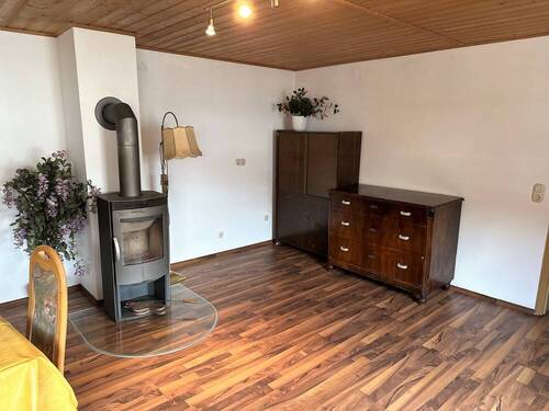 Schlafen - 2 Zimmer Einfamilienhaus zum Kaufen in Mörnsheim
