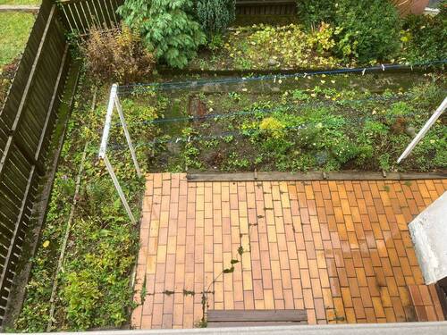 Terrasse - Einfamilienhaus mit Bergblick! - 27.500,00 EUR Kaufpreis, ca.  120,00 m² Wohnfläche