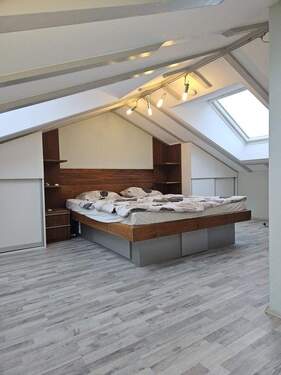 Schlafzimmer DG - 