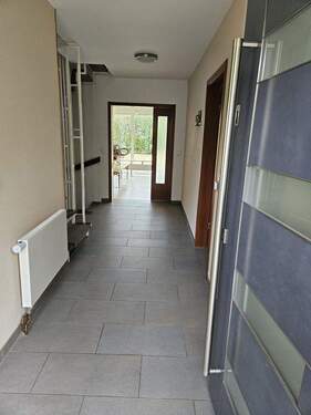 Flur EG - 5 Zimmer Reihenendhaus in Bad Homburg