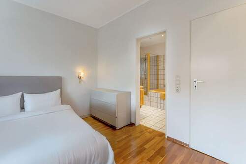 Schlafzimmer - Bungalow zum Kaufen in Köln