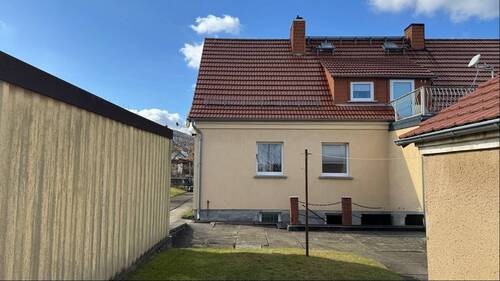 Rückansicht Wohnhaus - 