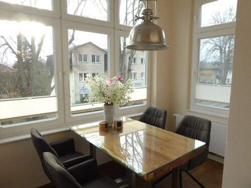 Essplatz im Wintergarten - 