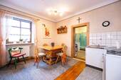 Essbereich/Küche EG - 9 Zimmer Mehrfamilienhaus, Wohnhaus in Volkach