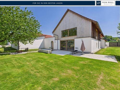 Rückansicht - Traumhaftes Anwesen im Vilstal - stilvoll wohnen, naturverbunden leben, vielseitig nutzbar