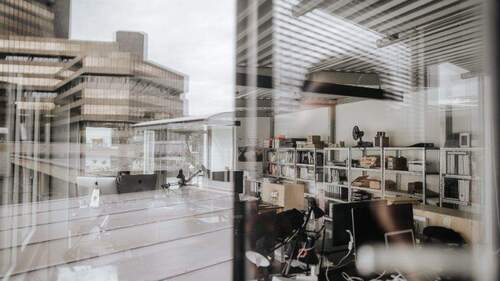 Schreibtischplätze - 