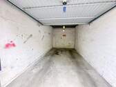 Blick in die Garage - 