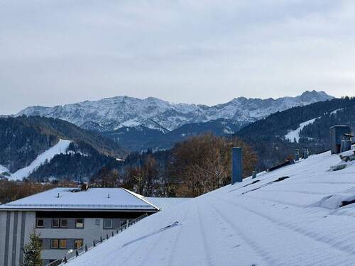 Blick aus dem Dachfenster - 