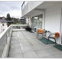 Großzügige 2-Zimmer Wohnung mit großem Balkon & innenliegender Küche - Bad Soden